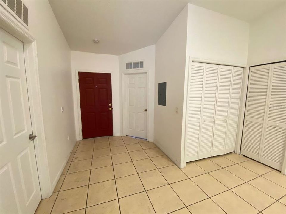 For Sale: $250,000 (3 beds, 2 baths, 1202 Square Feet)