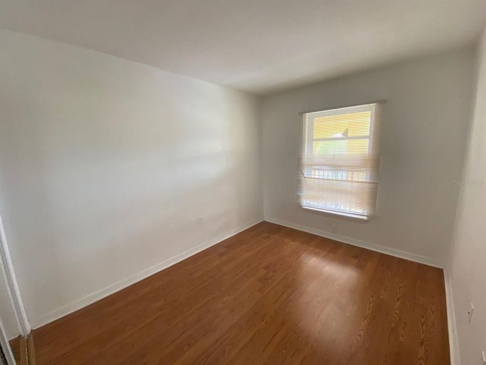 For Sale: $250,000 (3 beds, 2 baths, 1202 Square Feet)