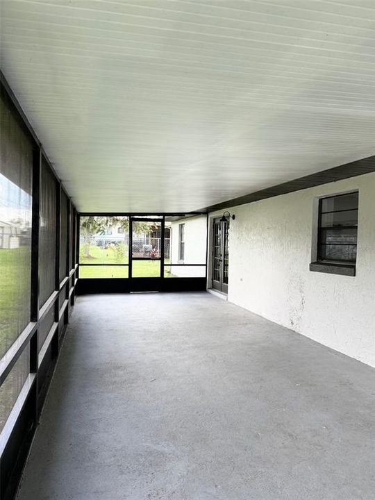 Large Screened Patio