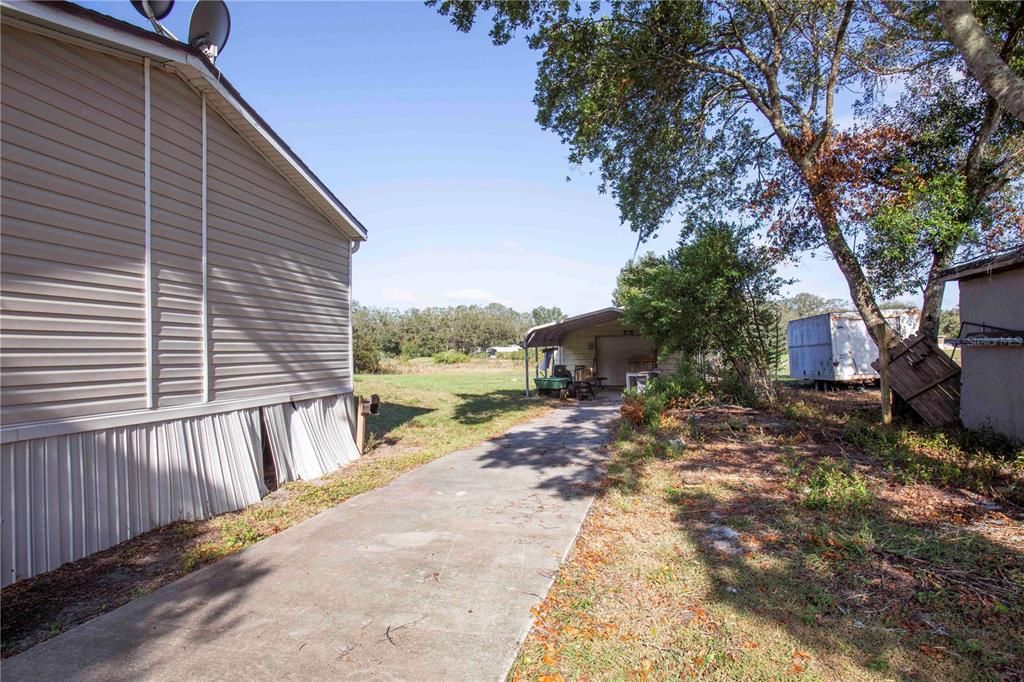 For Sale: $195,000 (3 beds, 2 baths, 1152 Square Feet)