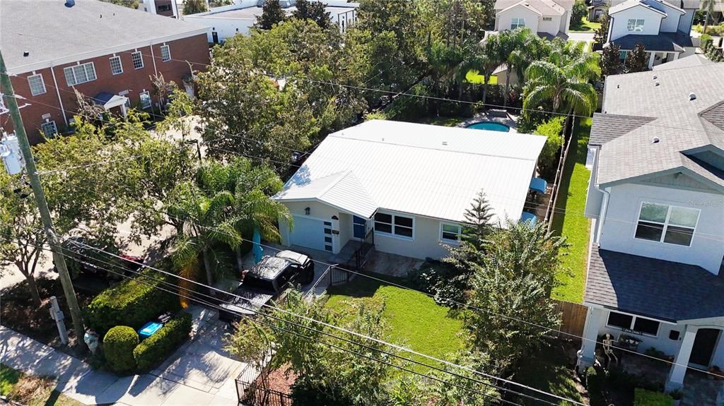 En Venta: $575,000 (2 camas, 1 baños, 1304 Pies cuadrados)