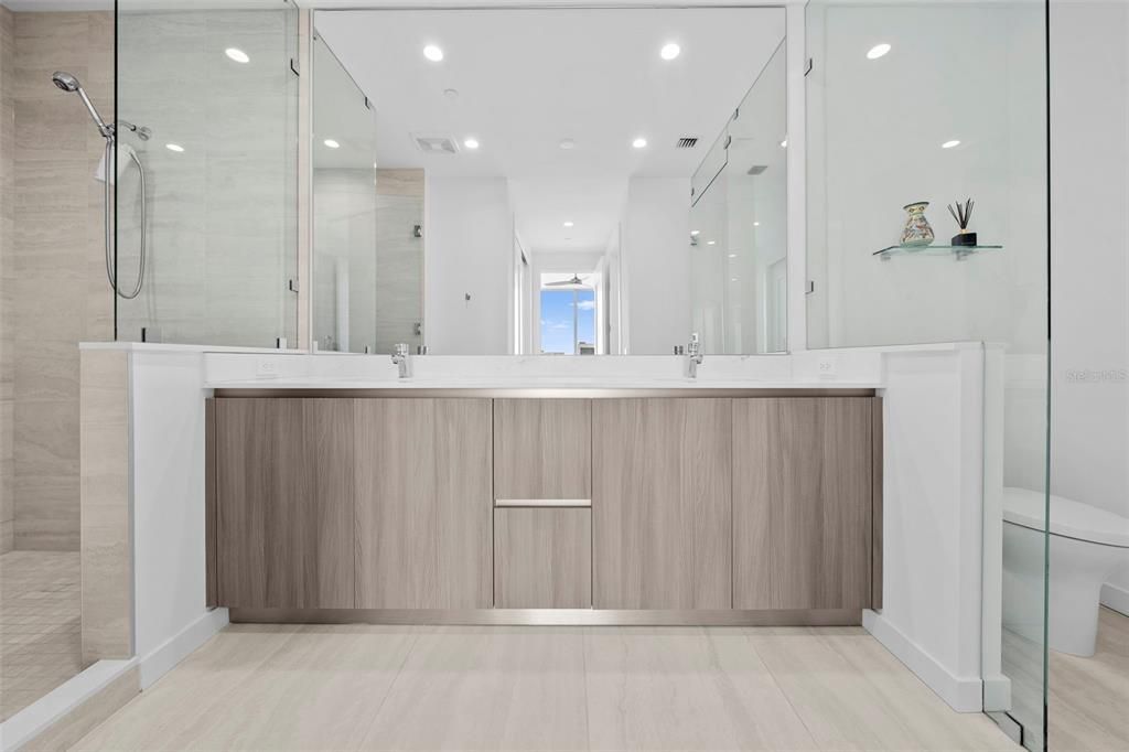 Ensuite bathroom with dual sink vanity