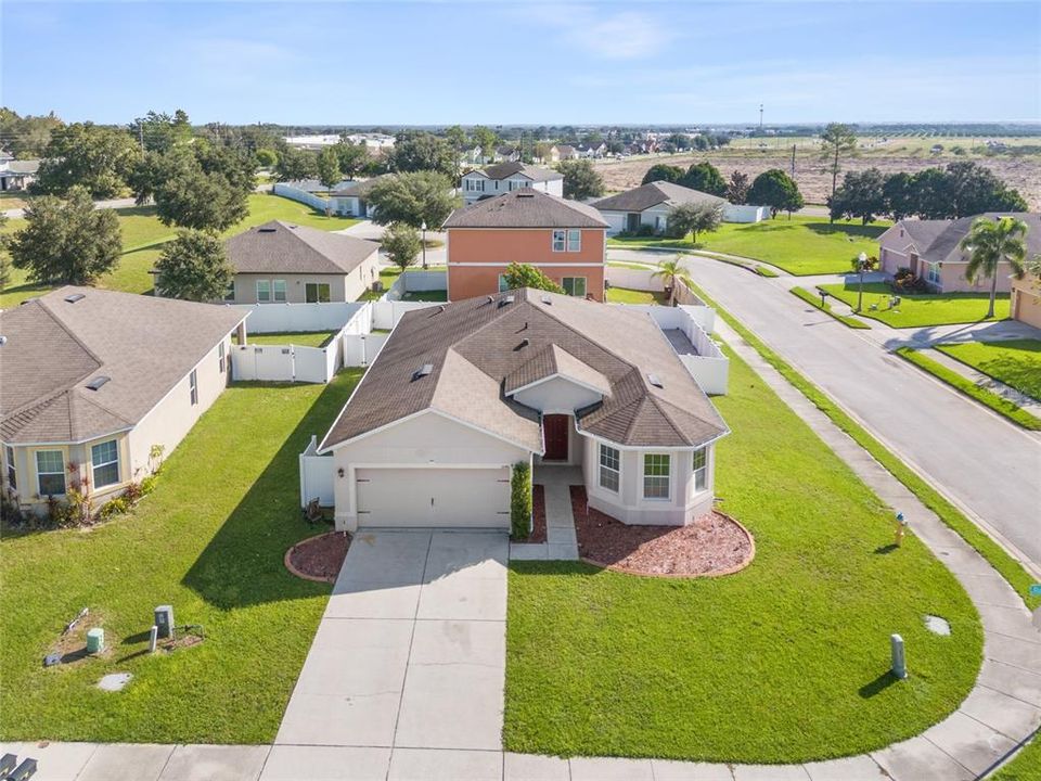 For Sale: $315,000 (3 beds, 2 baths, 1738 Square Feet)