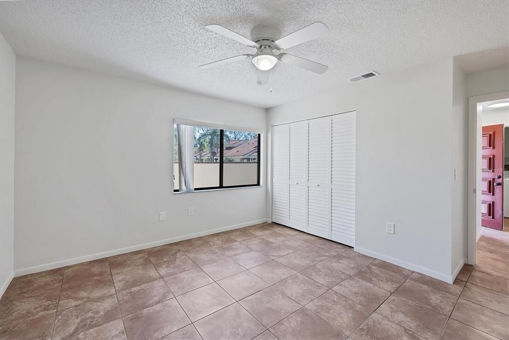 For Sale: $267,000 (2 beds, 2 baths, 1263 Square Feet)