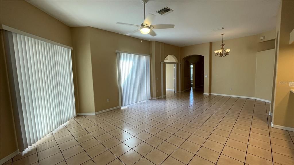 For Rent: $2,650 (3 beds, 2 baths, 1668 Square Feet)