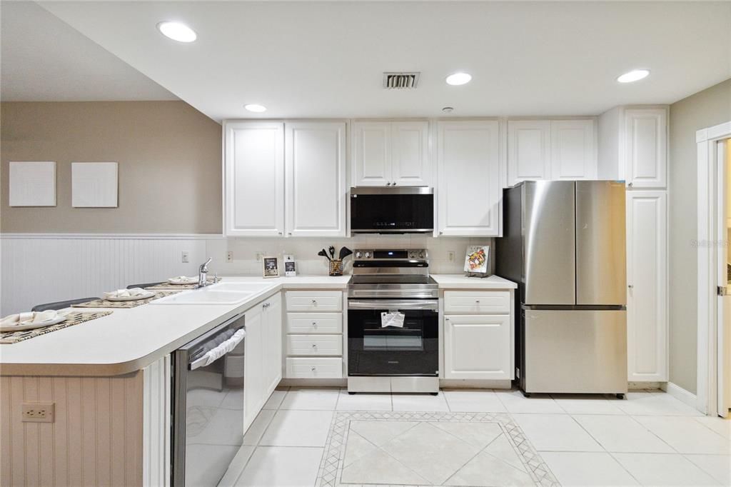 Kitchen with BRAND NEW appliances.