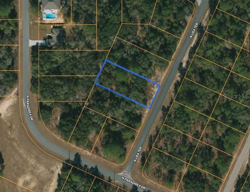 En Venta: $19,900 (0.35 acres)