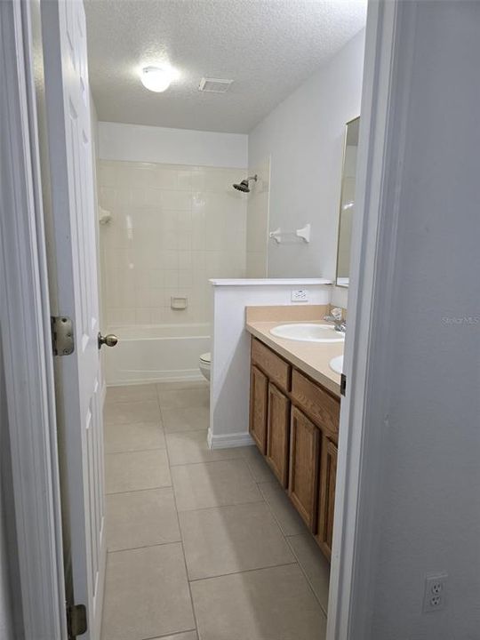 For Rent: $2,150 (3 beds, 2 baths, 1495 Square Feet)