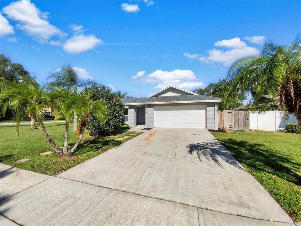 For Sale: $495,000 (3 beds, 2 baths, 1674 Square Feet)