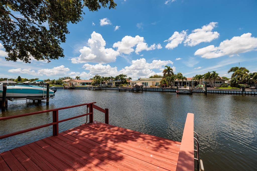 Dock/Waterfront