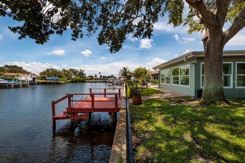 Dock/Waterfront