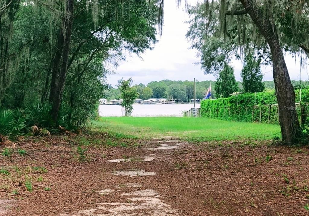 Vendido Recientemente: $11,900 (0.71 acres)