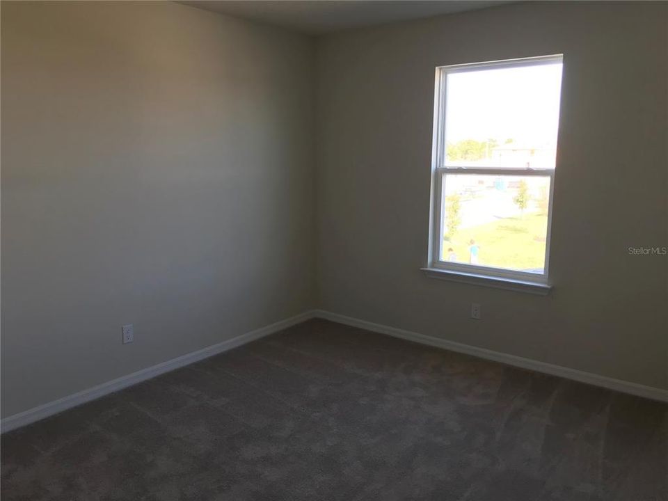 For Rent: $2,250 (3 beds, 3 baths, 1628 Square Feet)