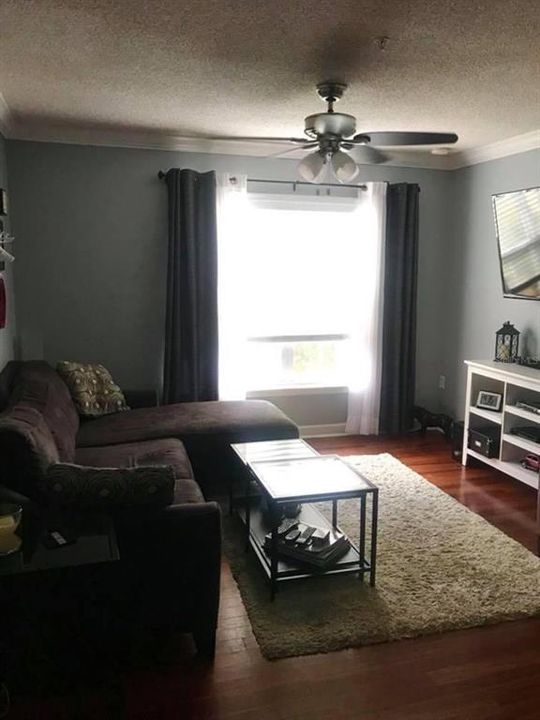 For Rent: $1,600 (2 beds, 2 baths, 993 Square Feet)