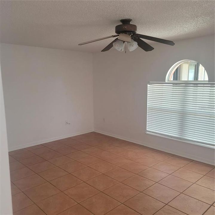 For Rent: $2,700 (4 beds, 2 baths, 2251 Square Feet)