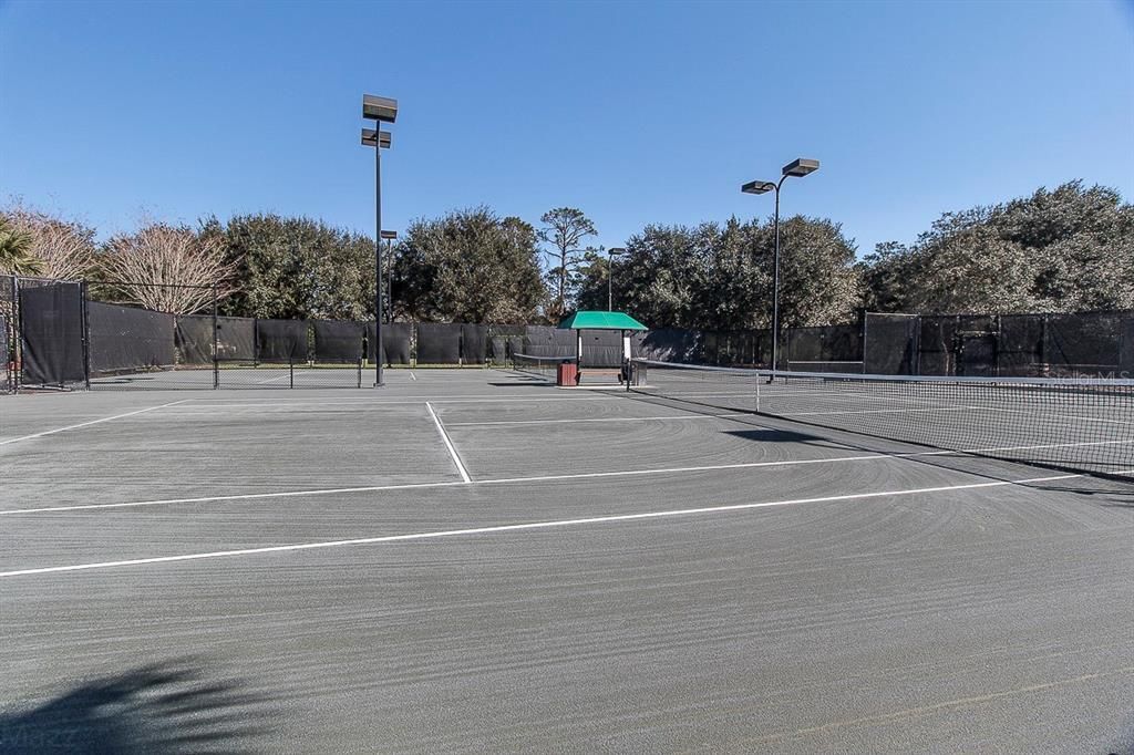 7 Tennis Courts