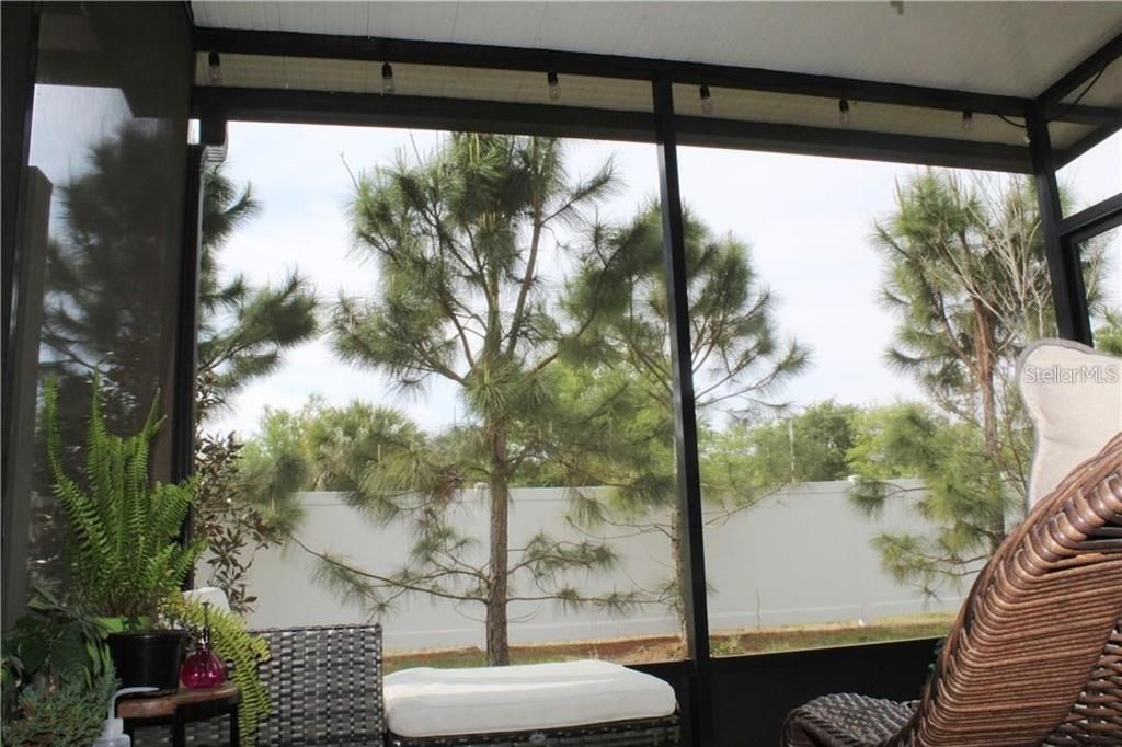 Nice Enclosed Screened Lanai