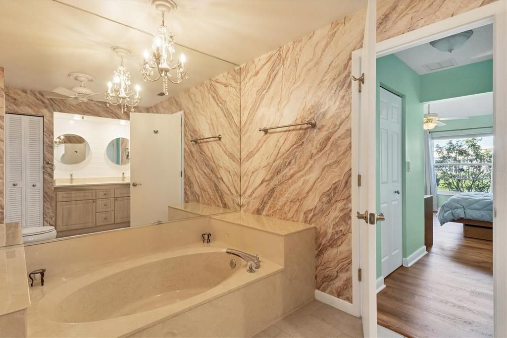 Ensuite Bath W/Soaker tub & Elegant chandelier