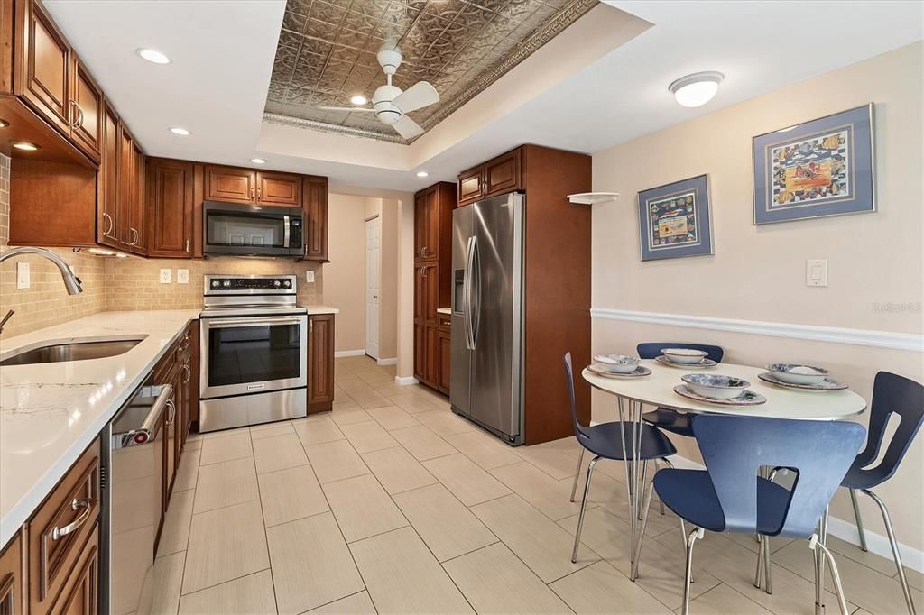 Dine-in Kitchen W Fan & Luxury tin ceiling