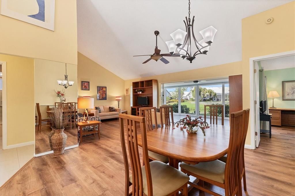 Dining/Living room / Lanai in background