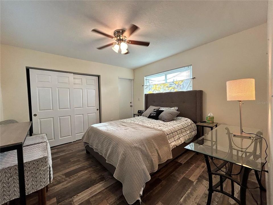 Cottage bedroom