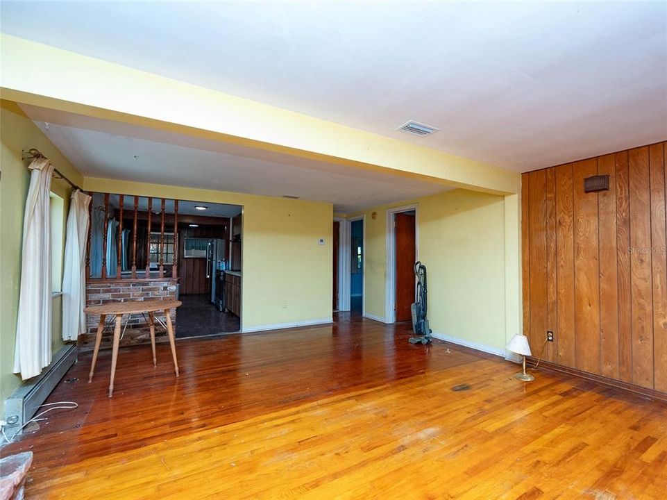 Family Room, Dinning area