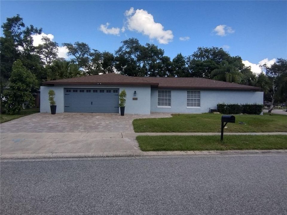 For Sale: $429,000 (3 beds, 2 baths, 1567 Square Feet)