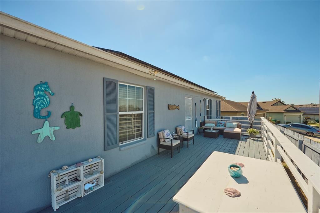 For Sale: $349,000 (4 beds, 2 baths, 1730 Square Feet)