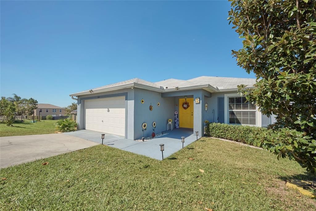 For Sale: $349,000 (4 beds, 2 baths, 1730 Square Feet)