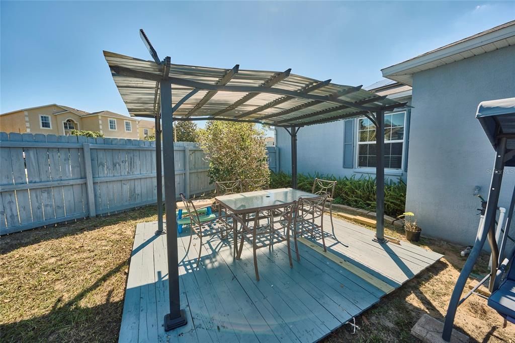 For Sale: $349,000 (4 beds, 2 baths, 1730 Square Feet)