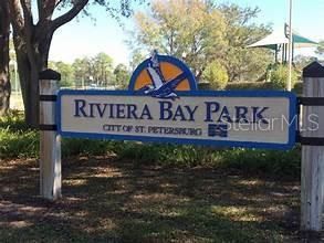 Riviera Bay Park is a 2 min walk from the house