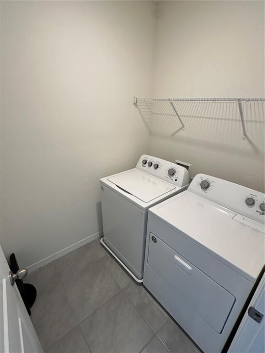 Washer/Dryer Laundry Room Upstairs