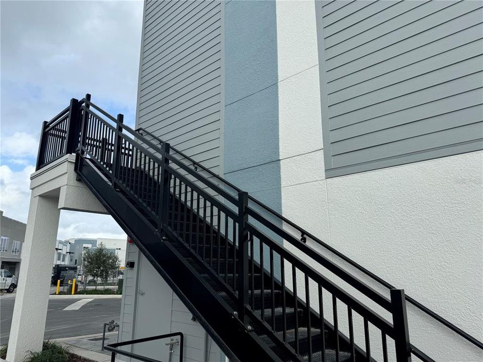 GUEST HOUSE STAIRCASES AT BOTH ENDS OF THE BULDING