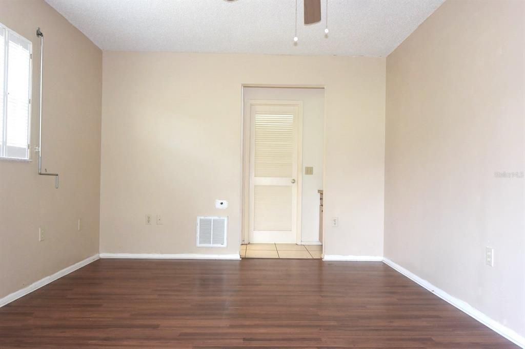 For Sale: $210,000 (2 beds, 2 baths, 1519 Square Feet)