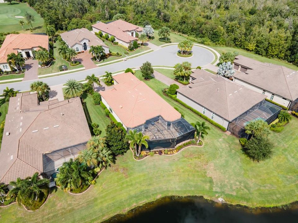 For Sale: $1,800,000 (3 beds, 3 baths, 2841 Square Feet)