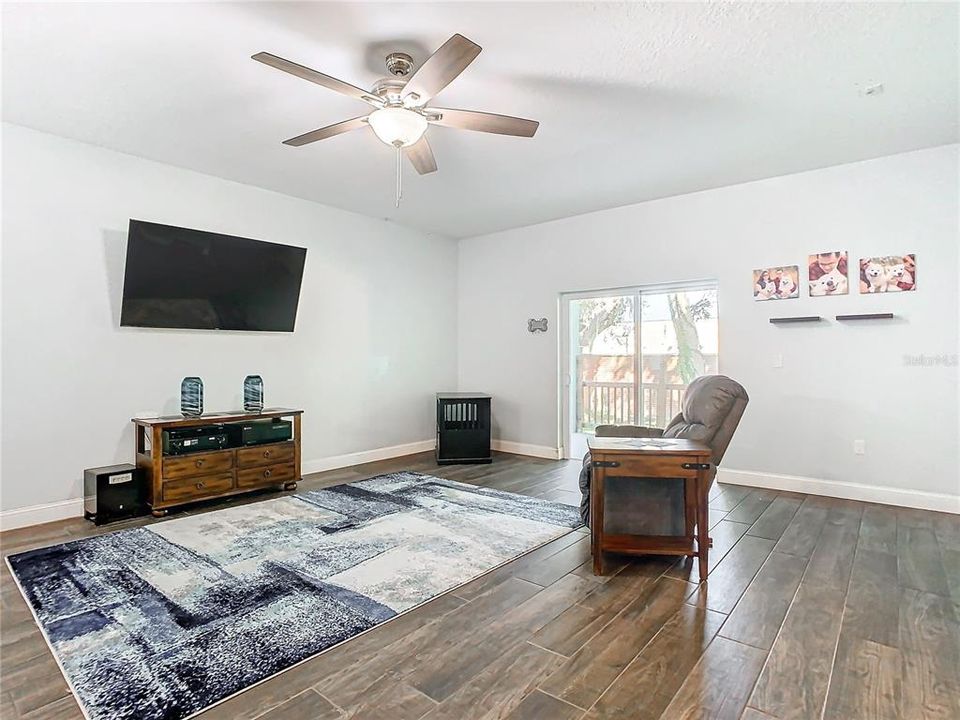 For Sale: $440,000 (4 beds, 2 baths, 2173 Square Feet)