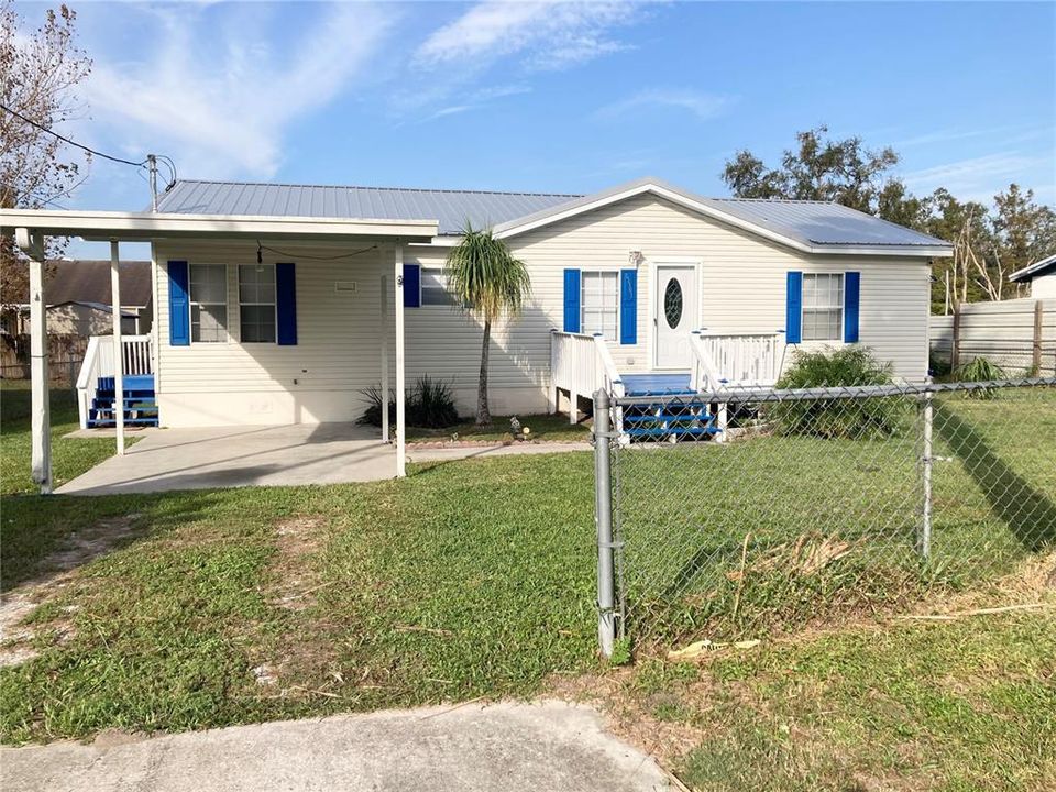 For Sale: $234,900 (3 beds, 2 baths, 1296 Square Feet)