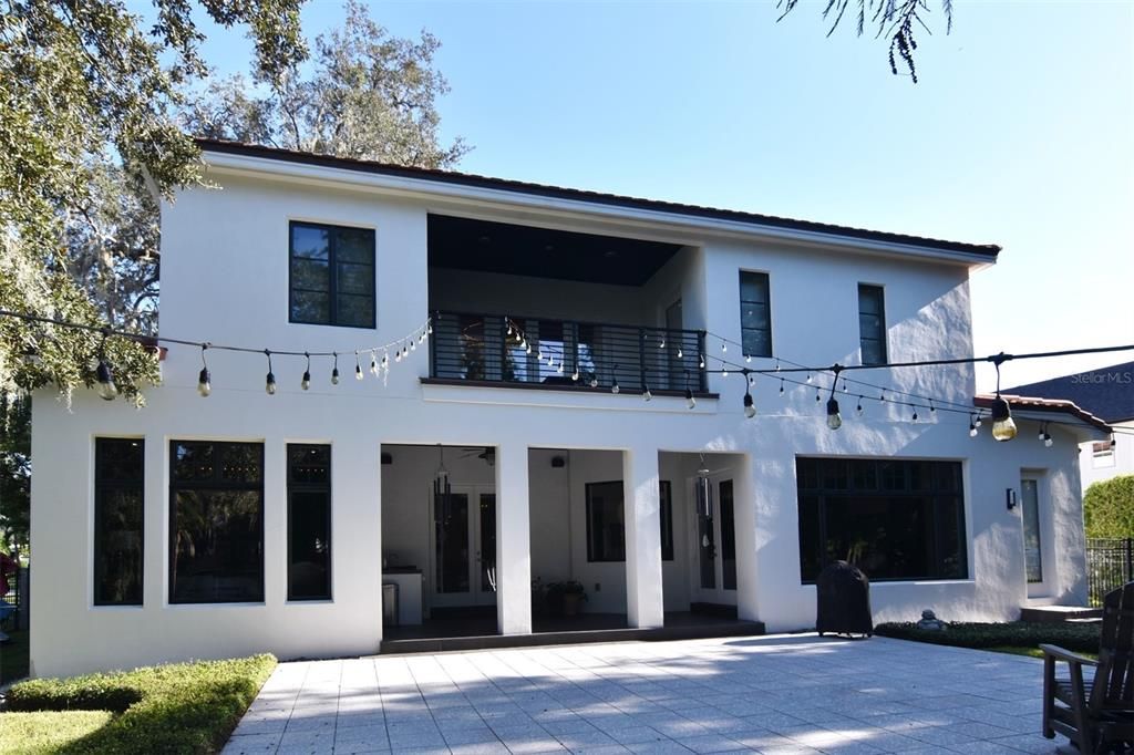 En Venta: $3,299,000 (4 camas, 4 baños, 5000 Pies cuadrados)