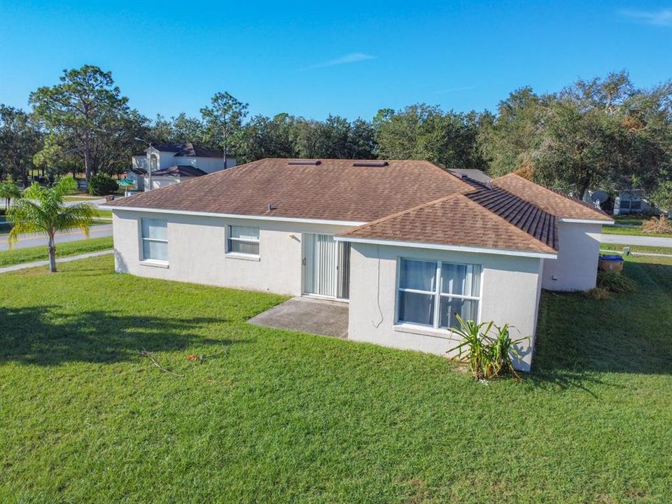 For Sale: $295,000 (3 beds, 2 baths, 1256 Square Feet)