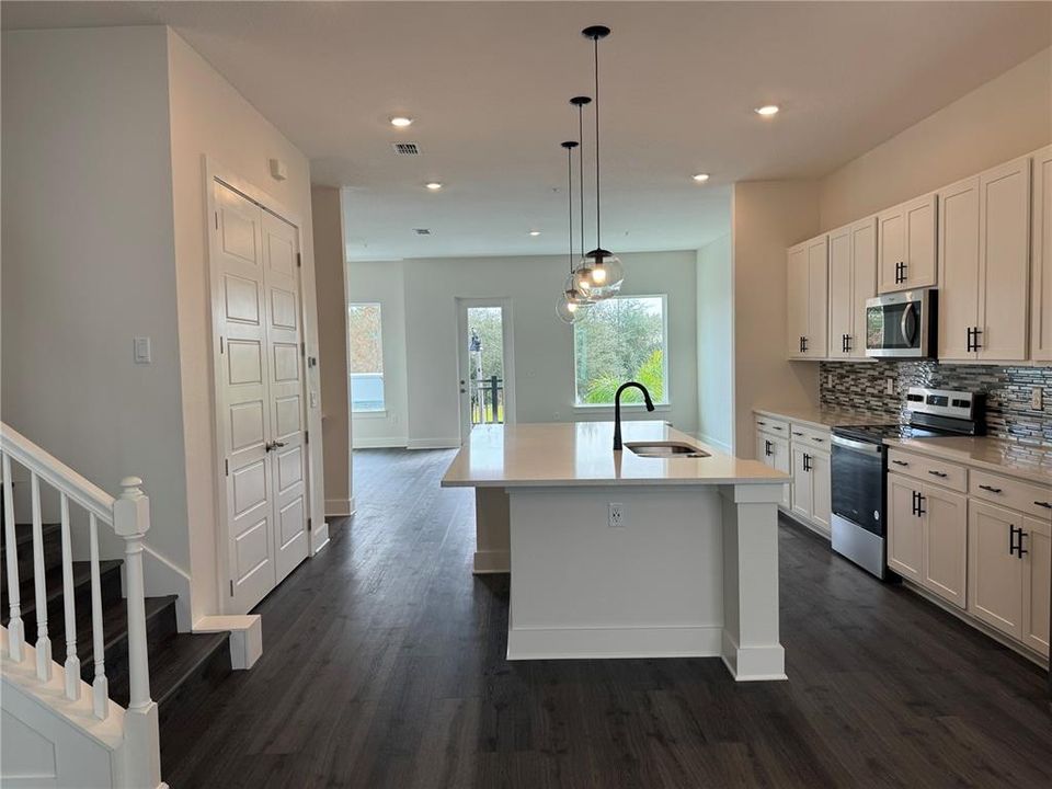 HUGE ISLAND KITCHEN...DOUBLE PANTRY