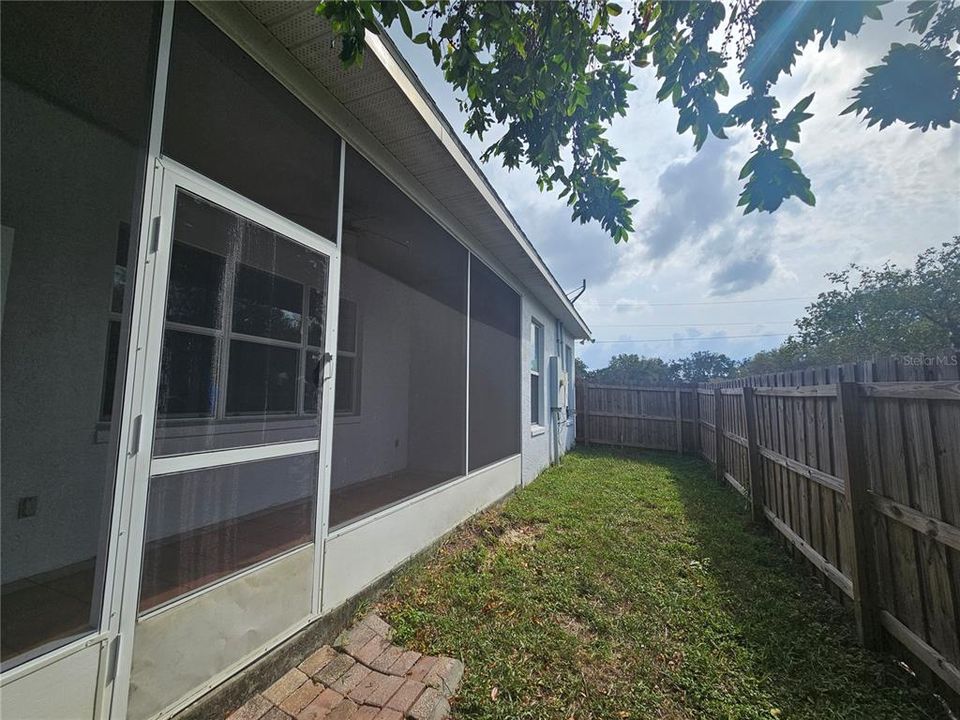 For Rent: $2,500 (2 beds, 2 baths, 1585 Square Feet)