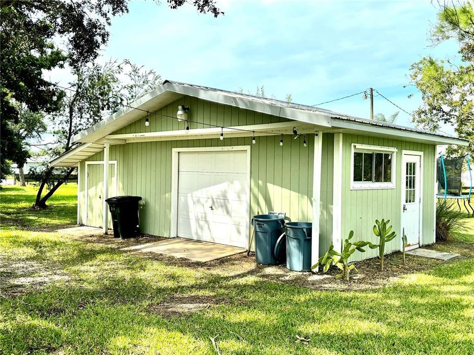 For Sale: $395,000 (3 beds, 2 baths, 1580 Square Feet)