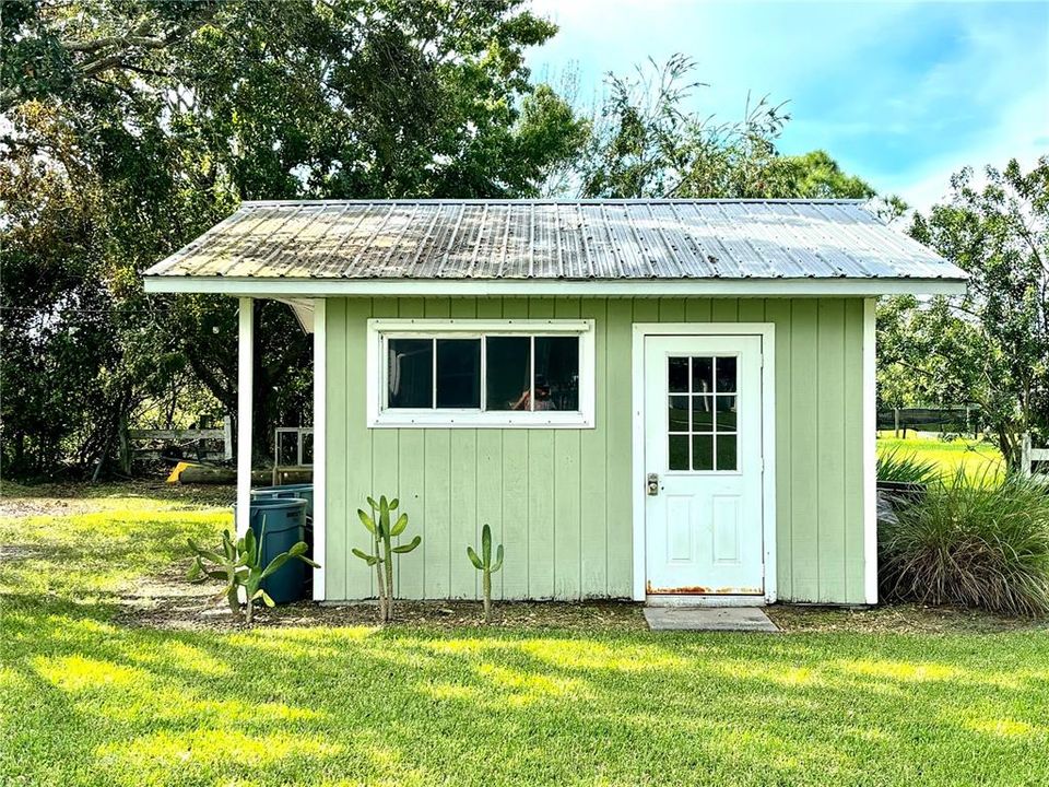 For Sale: $395,000 (3 beds, 2 baths, 1580 Square Feet)