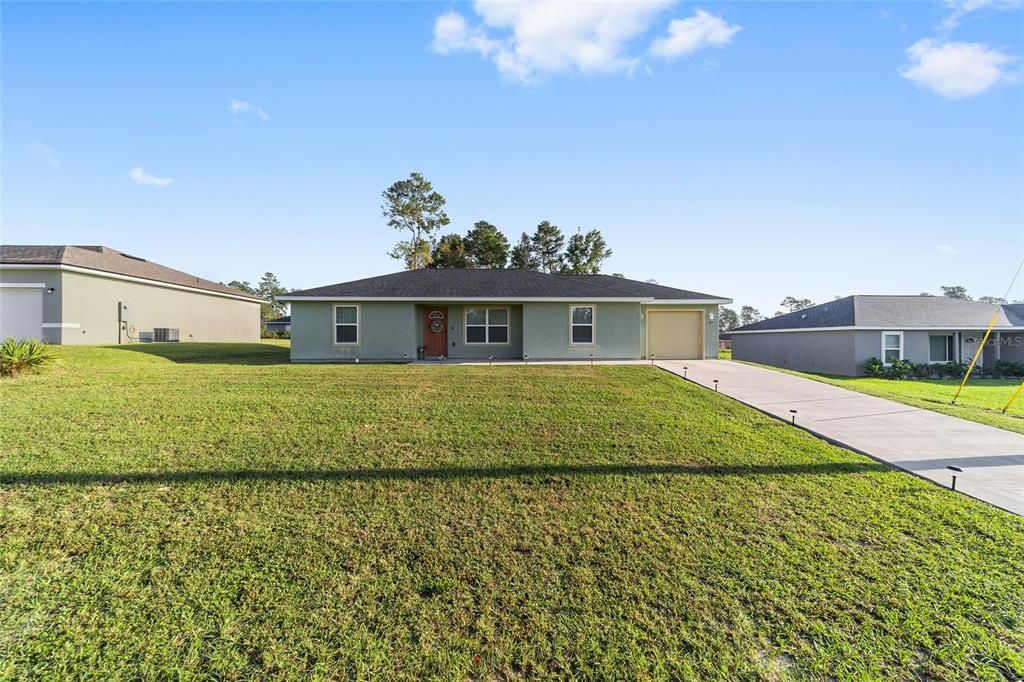 For Sale: $266,900 (3 beds, 2 baths, 1246 Square Feet)