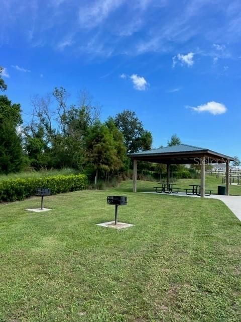 Community Picnic Area