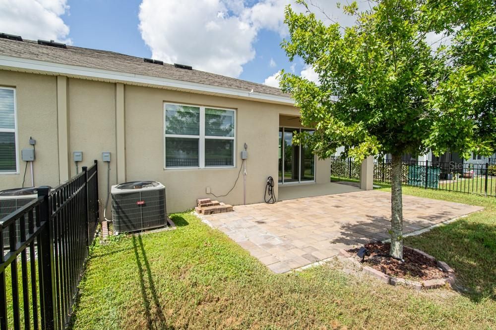 For Sale: $328,990 (3 beds, 2 baths, 1587 Square Feet)