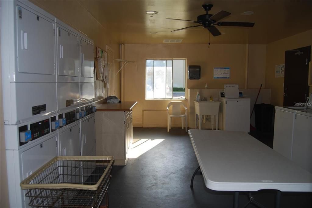 For Rent: $1,700 (1 beds, 1 baths, 590 Square Feet)