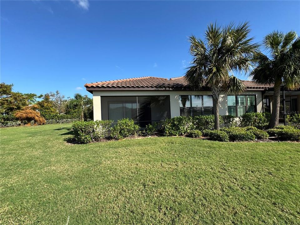 For Sale: $765,000 (3 beds, 2 baths, 1886 Square Feet)