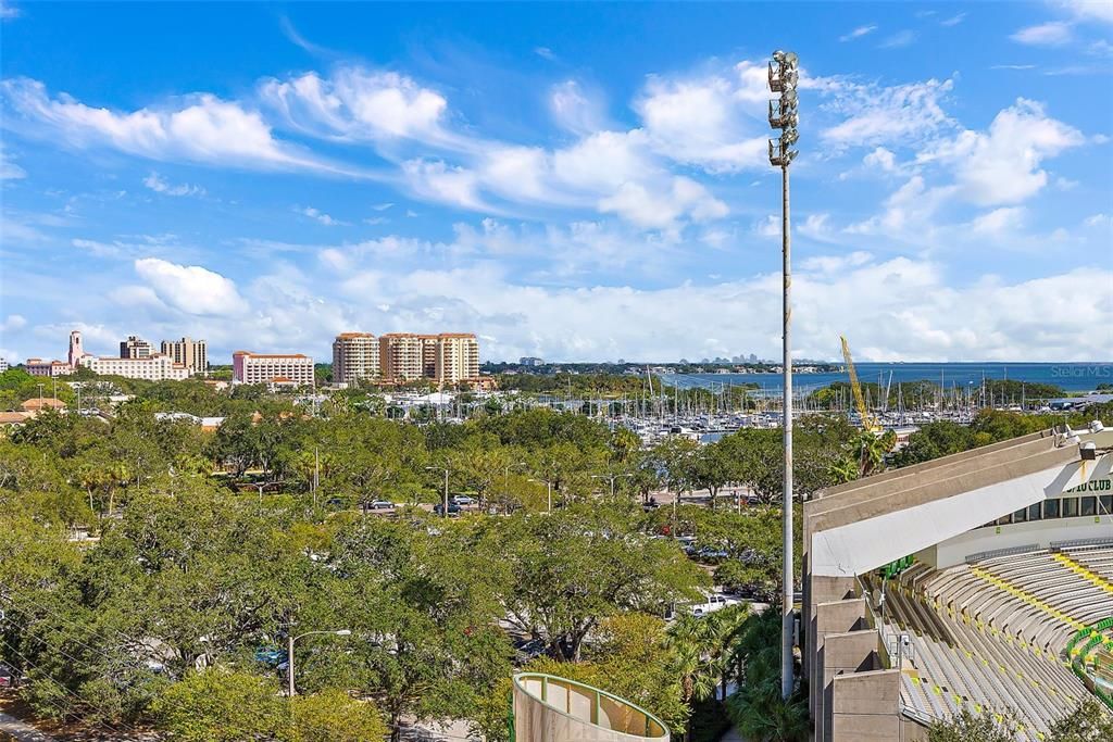 For Sale: $1,550,000 (2 beds, 2 baths, 1663 Square Feet)