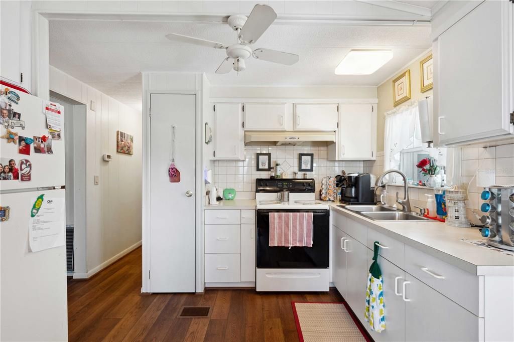 Nicely updated kitchen.